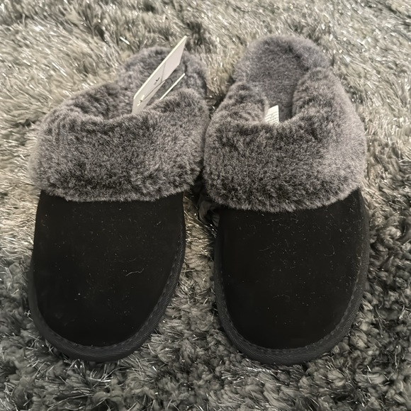 Aritzia Tna X Emu Jolie Australian sheepskin slippers Size 9 - Picture 2 of 5